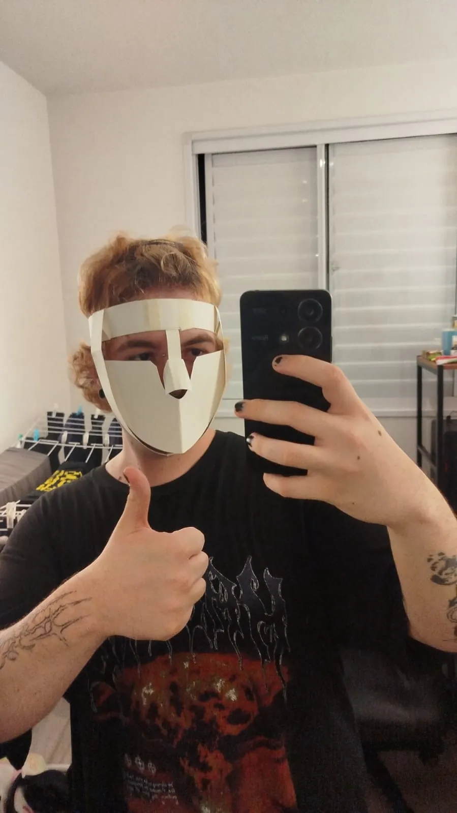 Teste da máscara de papel sendo usada.